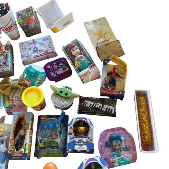 Mini Brands Large Lot Mixed Pieces - Picture 5 of 13